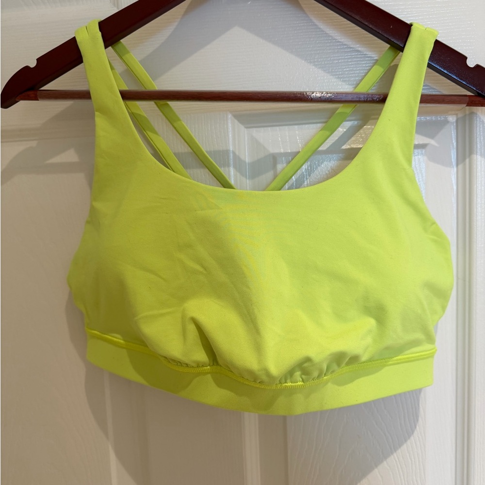 Lululemon Energy Bra - Highlight Yellow - Small Flaw
